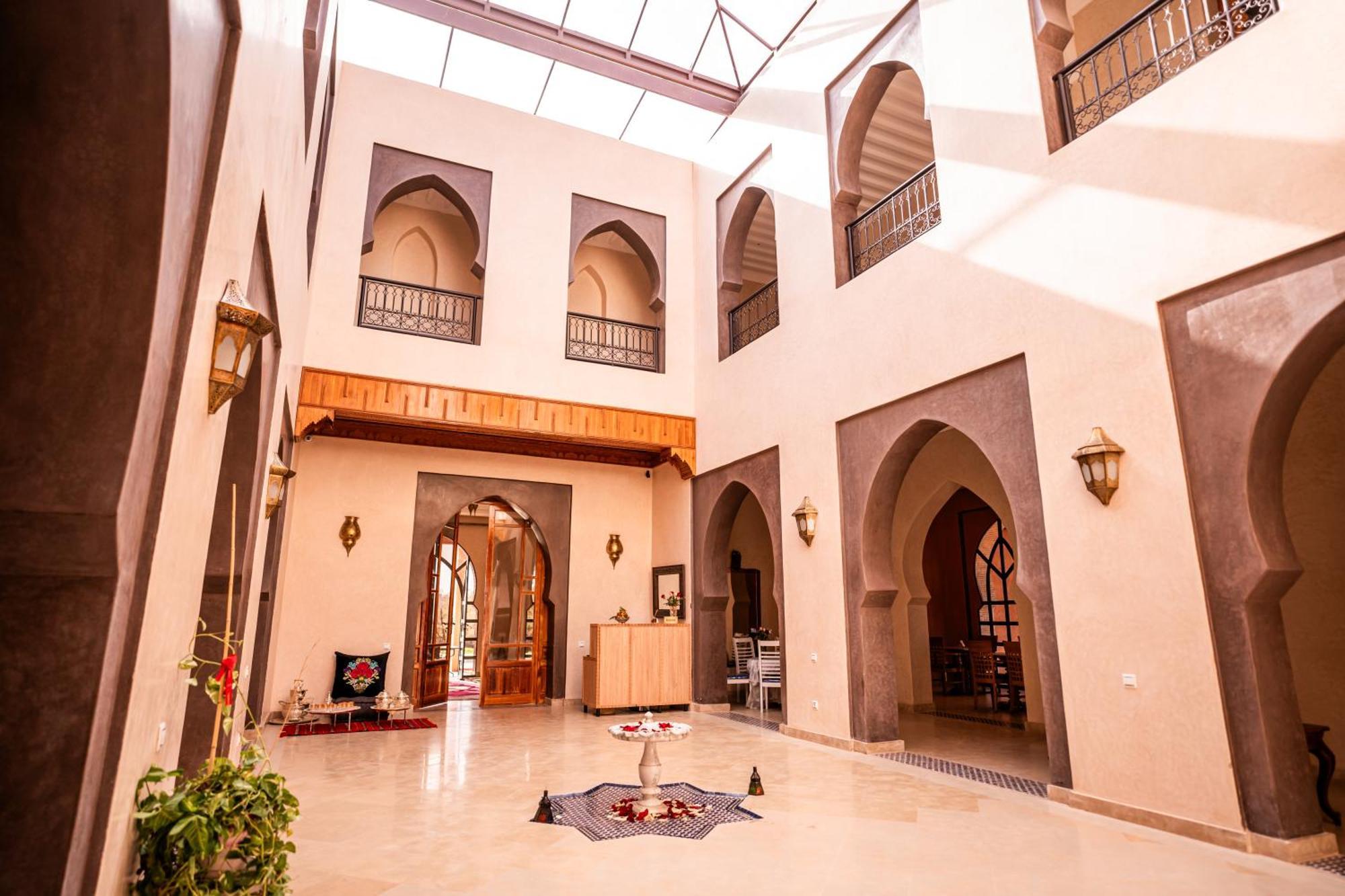 Palais Menzah & Spa Ouled Bouzid Exterior foto